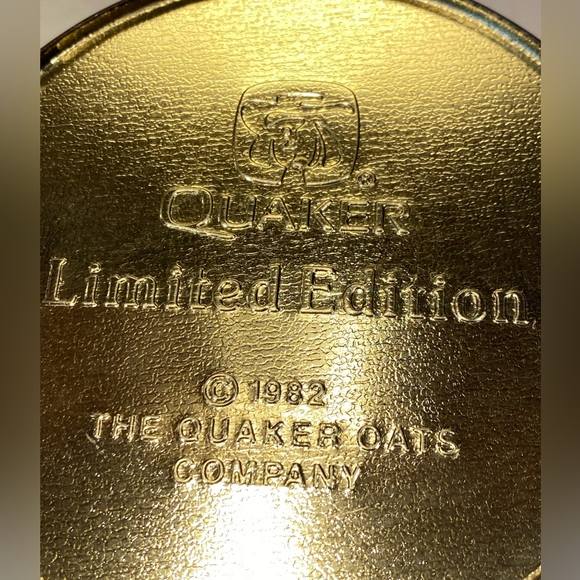 Vintage Saltine and Quaker Oats Canister Set - Picture 4 of 8